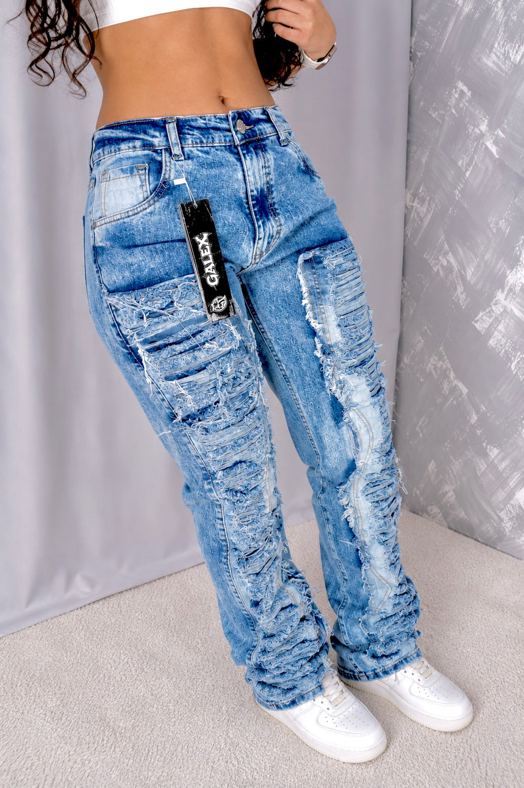 Prenda Exclusiva | LAT AZL GALEX BRB 🩵 (DAMA CON LEVANTA COLA)