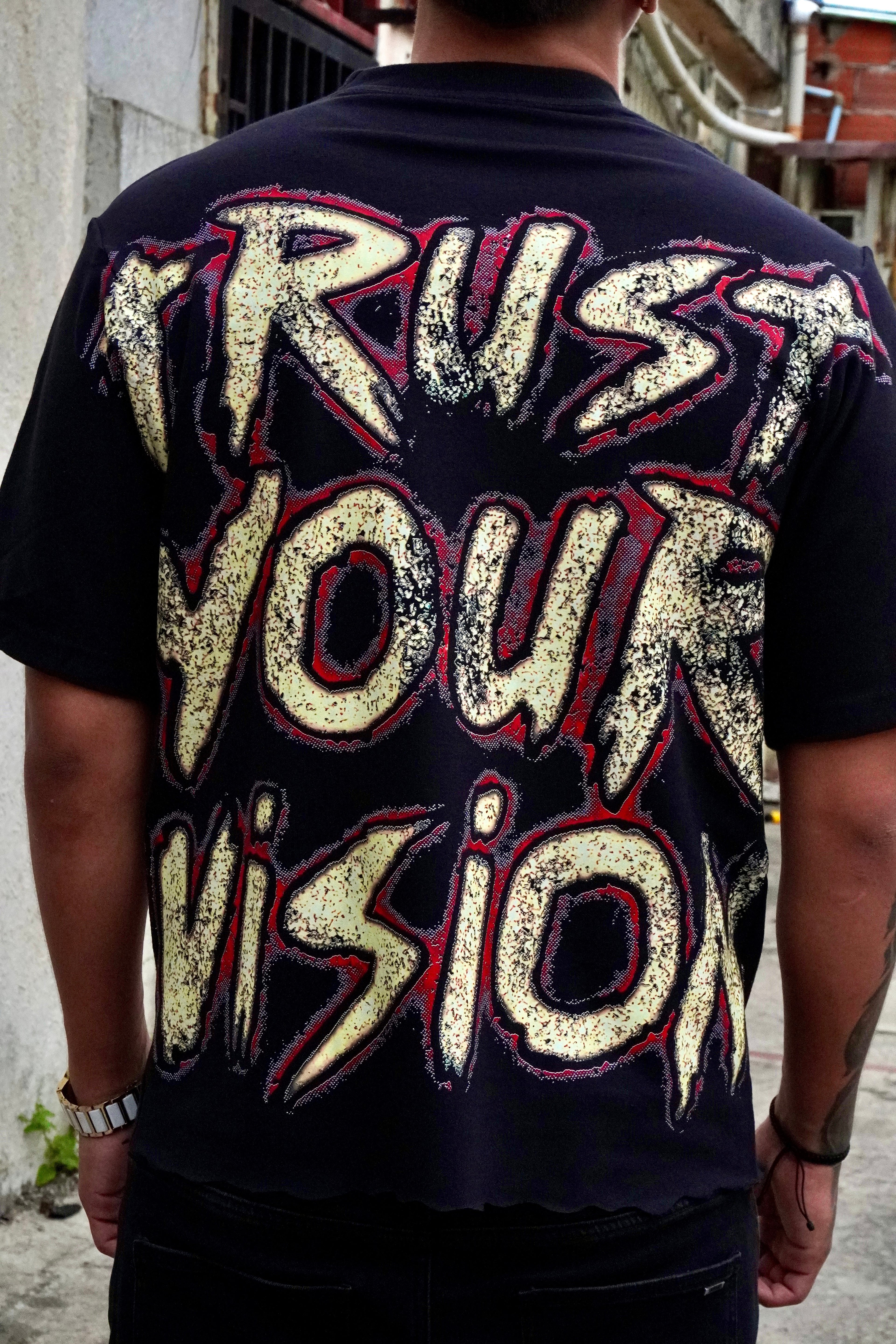 CAMISETA OVERSIZED - EYES EMA