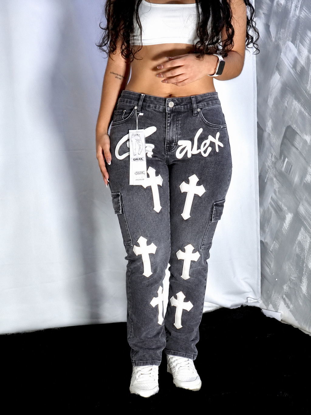 Prenda Exclusiva | CARG CRUZ gris GALEX☑️ (DAMA CON LEVANTA COLA)